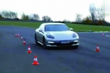 Porsche Hybrid 保时捷混合动力的挑战