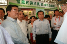 长安与上海铃德签500辆新能源车订单 总额达一亿元