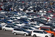 中汽协贸委会：全年汽车市场需求2383万辆左右