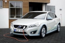 沃尔沃汽车公司将在成都投资生产新能源车
