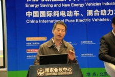 韩临曦：特斯拉不是中国新能源的发展方向