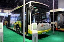 广汽比亚迪首秀广州车展 主推新能源公交