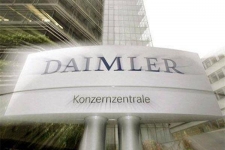 戴姆勒拟投1亿欧元扩大锂电池生产