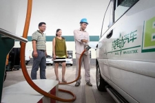 回顾2014 | 中国新能源汽车行业十大给力政策