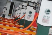 电动汽车充电设施发展规划预计本月发布实施