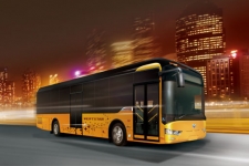 潍柴亚星200余辆新能源公交车在扬州投运