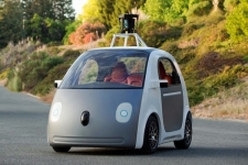 美NHTSA呼吁谷歌无人驾驶车路测关注安全问题