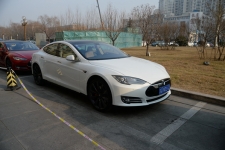 2014全球新能源汽车大会开幕 新能源汽车嘉年华启航
