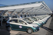 北京燃油出租车更换为电动车可获差价补贴 最多5万
