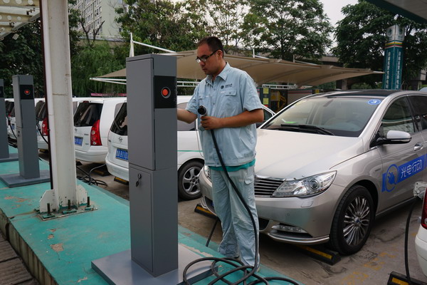 第一电动专业评测：腾势电动车北京到日照的充电之旅