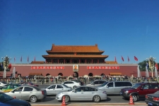 北京新能源汽车摇号目录首次纳入进口车 特斯拉宝马在列（更新）