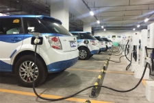 太原将推200辆电动出租车 比亚迪e6电动车受好评