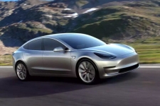 特斯拉Model 3预订量已超过23万辆 接下来特斯拉烦恼的是产能了