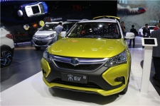 新车扎堆 北京车展纯电动汽车竟多达35款！