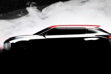 三菱将在10月巴黎车展正式发布一款新的插电混动SUV