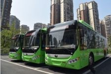 再增15辆新能源空调公交车 泸州推广总量达100辆