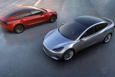 马斯克称特斯拉Model 3每年可创200亿美元营业收入