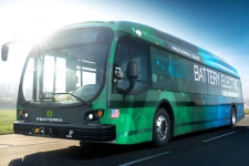 EV晨报 | 1-8月新能源车产销大增;万向电动乘用车项目环评获批;美纯电巴士续航近1千公里
