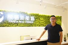 重资本+精细化运营 熊猫新能源闯入电动物流车租赁领域