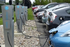 2020年我国充电设施将可满足超500万辆电动汽车