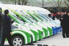 中国将立法确定电动汽车行业规则 外商冒冷汗