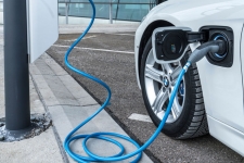 福特联合德国三大车企 欧洲建电动汽车快速充电网