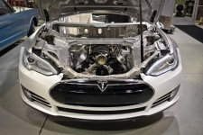 从丰田普锐斯到特斯拉Model S，新能源汽车电机应用分析