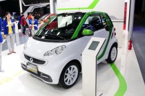 smart电动版亮相广州车展上市 售23.5万