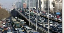 广州首次发布交通拥堵指数 18点15分最堵